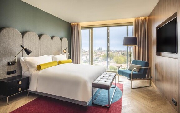 Renaissance Hotels Arriva Nella Cittá Costiera Di Porto Con Renaissance Porto Lapa Hotel