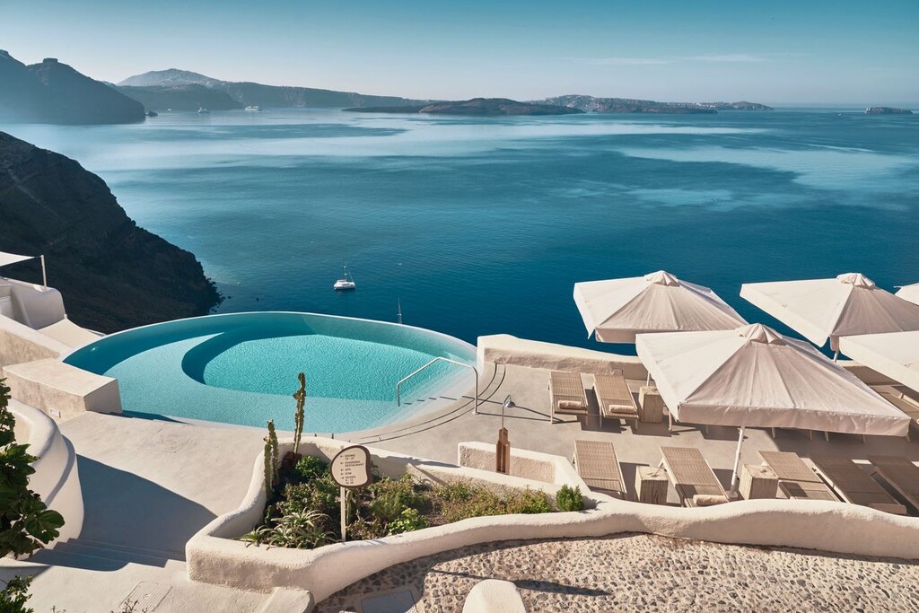 Mystique, a Luxury Collection Hotel, Santorini