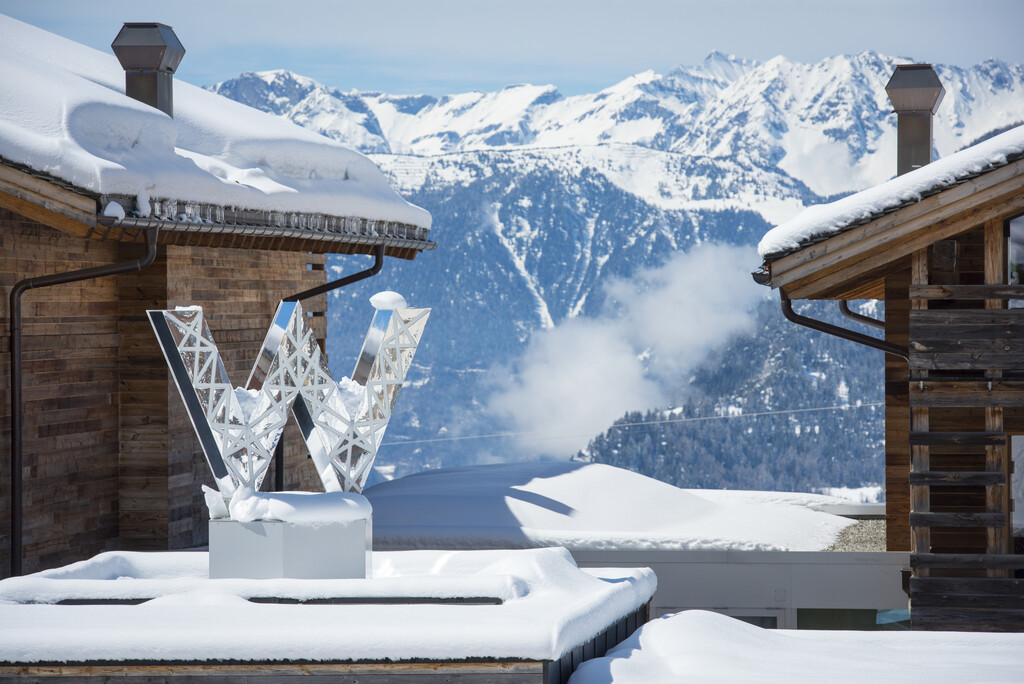 W Verbier sign