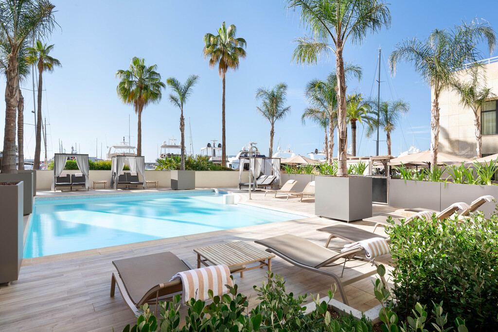 Riviera Marriott Hotel La Porte De Monaco - Pool