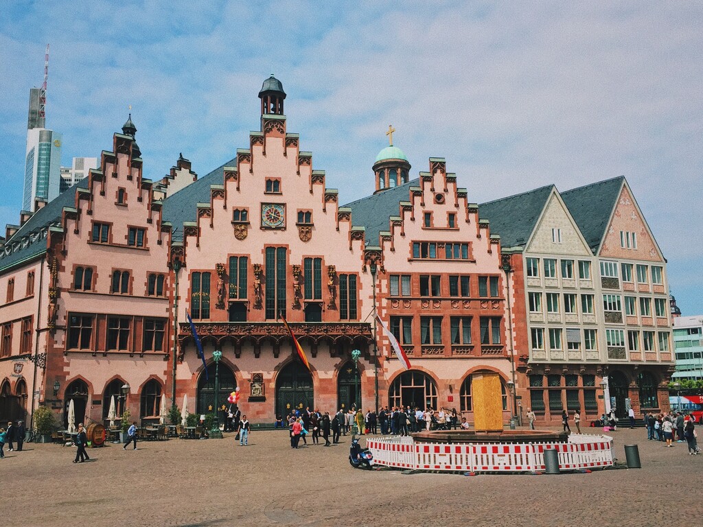Frankfurt-unsplash 02