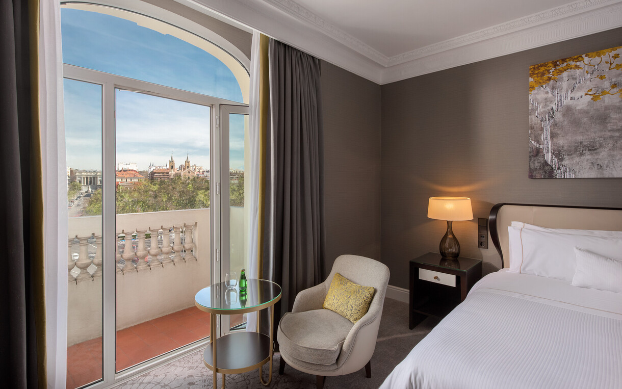 The Westin Palace Madrid - Bedroom