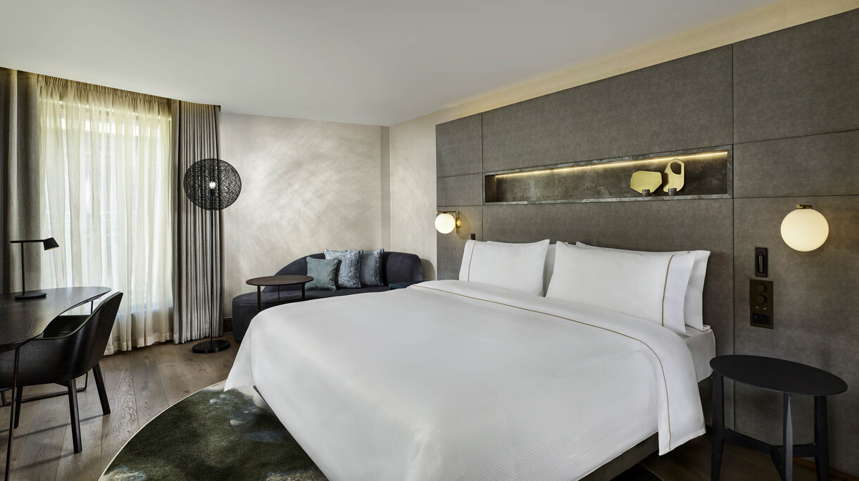The Westin London City - Guestroom (2)