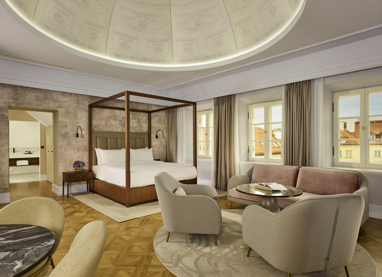 Hotel Verte Warsaw Poland - Auto-Storico Suite