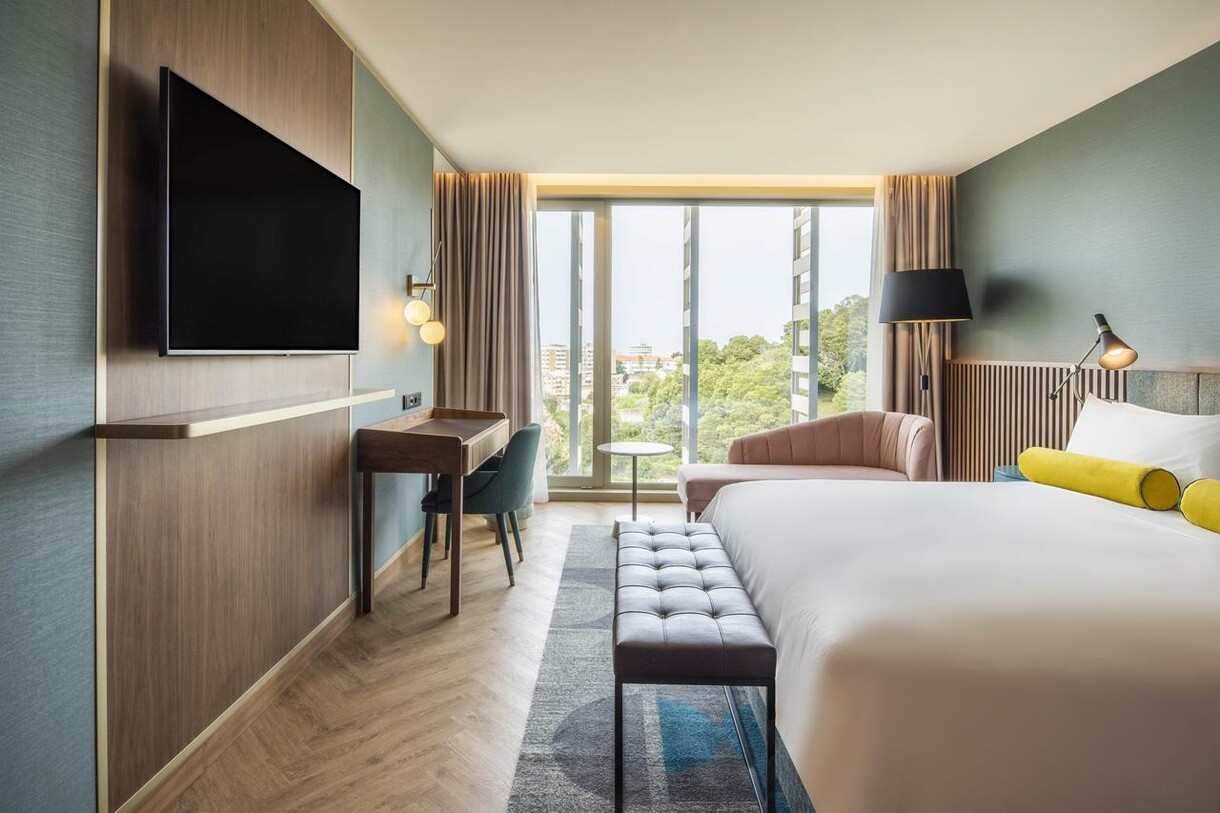 Renaissance Porto Lapa Hotel - Deluxe-King-LapaPark-View-High