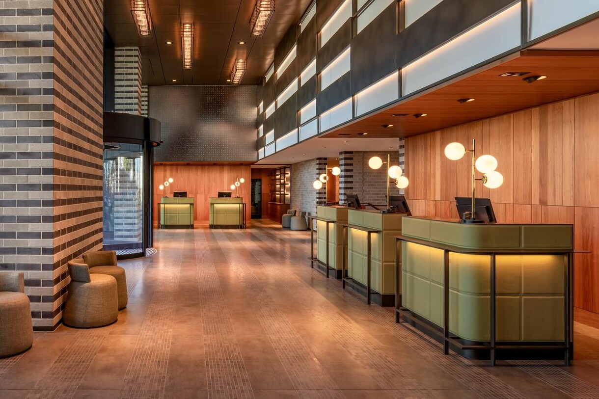 München Marriott Hotel City West - Rezeption