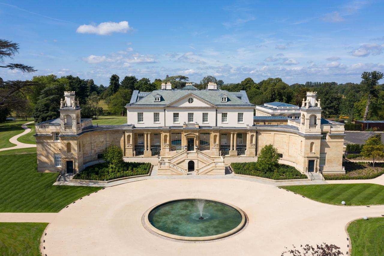 the-langley-a-luxury-collection-hotel-buckinghamshire-exterior