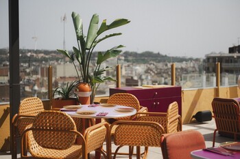 Moxy Barcelona - Bonavista