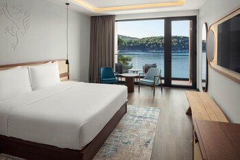 The Isolano, Cres, Autograph Collection - Adriatic Room 01
