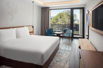 The Isolano, Cres, Autograph Collection - Kvarner Small Room 01