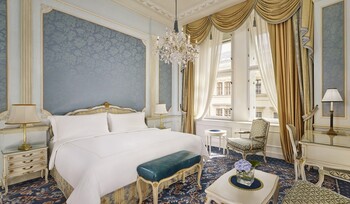 Bedroom, Hotel Imperial, a Luxury Collection Hotel, Vienna