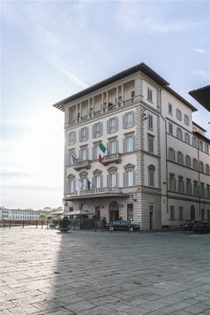 The St. Regis Florence facade