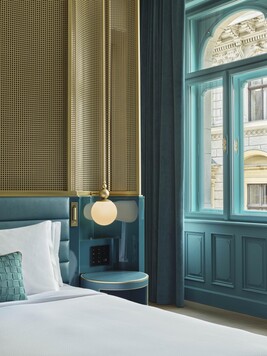 W Budapest - 326 Cool Corner 04