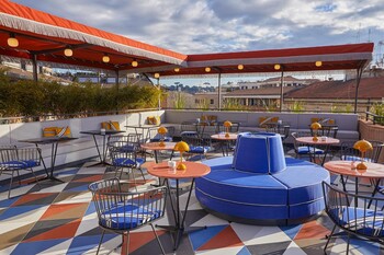 Paparazzo Bar & Rooftop