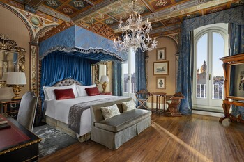 The St. Regis Hotel, Florence - Royal Suite Gioconda Bedroom - Renaissance style