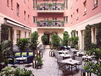 W Hotel Rome - Giardino Clandestino