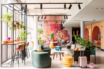 Moxy Paris Val d’Europe - LivingRoom 2