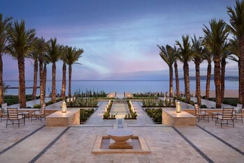 the-st.-regis-la-bahia-blanca-resort-tamuda-bay-wedding-destination-2024