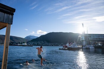 tromso-pust-sauna-please-credit-to-visit-tromso