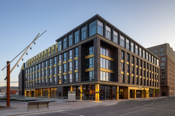 Aloft by Marriott Docks in Belfast's Titanic Quarter
