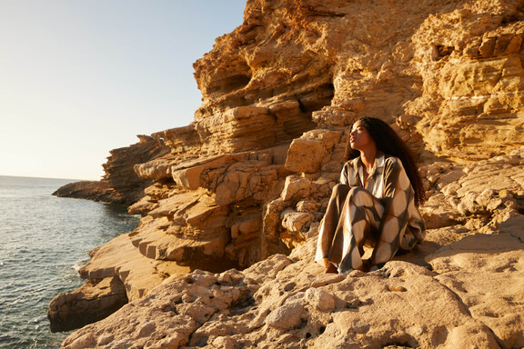 FOLLOW DE SUN: La colección capsula más inspiradora entre W Ibiza y SUNCHASERS