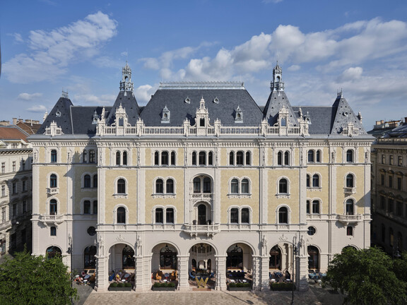 W Hotels Unveils a Bold Duality In Hungary’s Historic Capital With the Debut of W Budapest