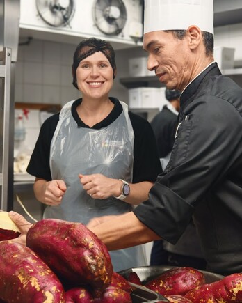 Thousands fed as Marriott International backs Mandela Day cook-off to fight hunger